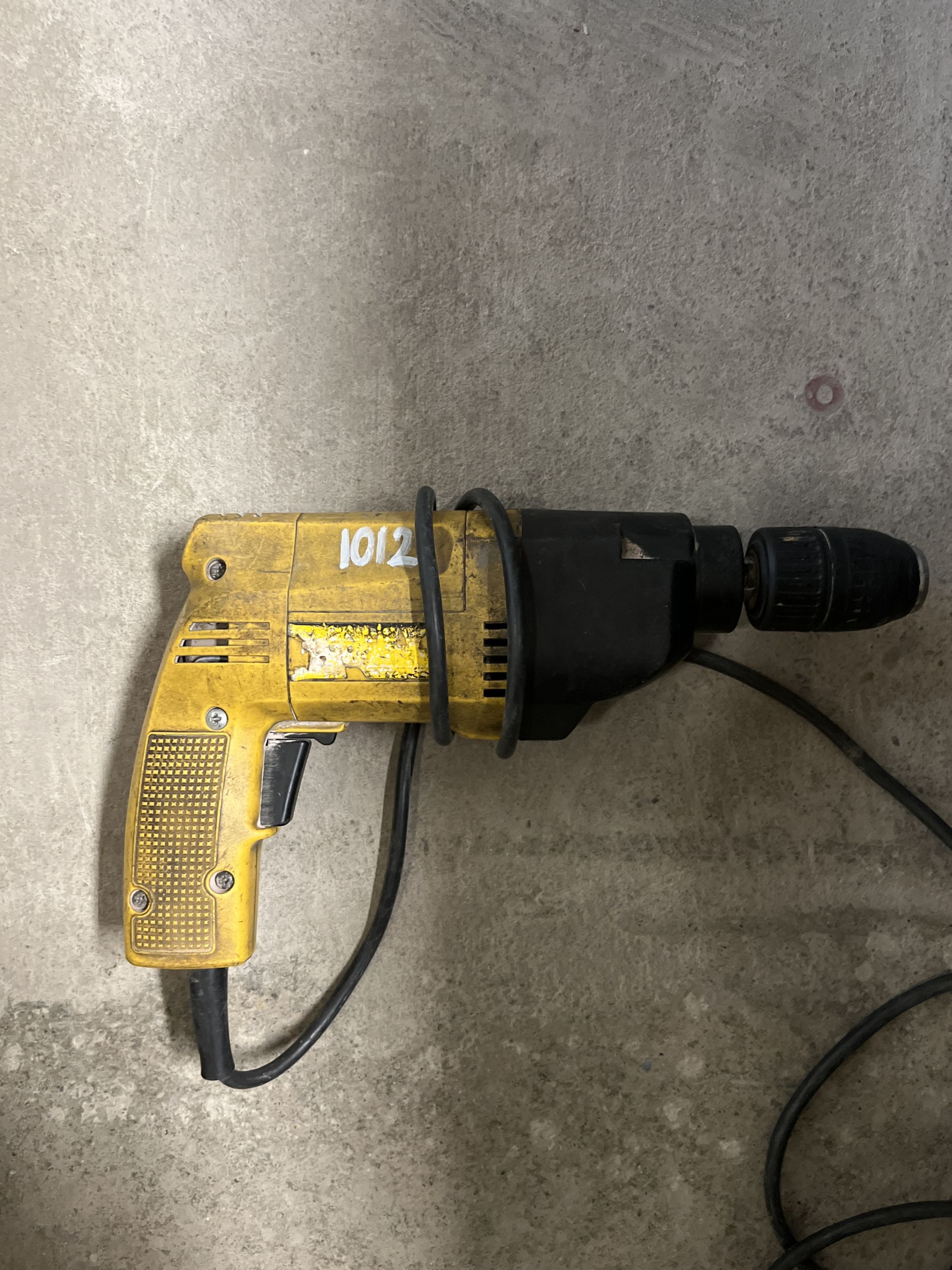 Dewalt Fúrógép - 1012BER termék fő termékképe