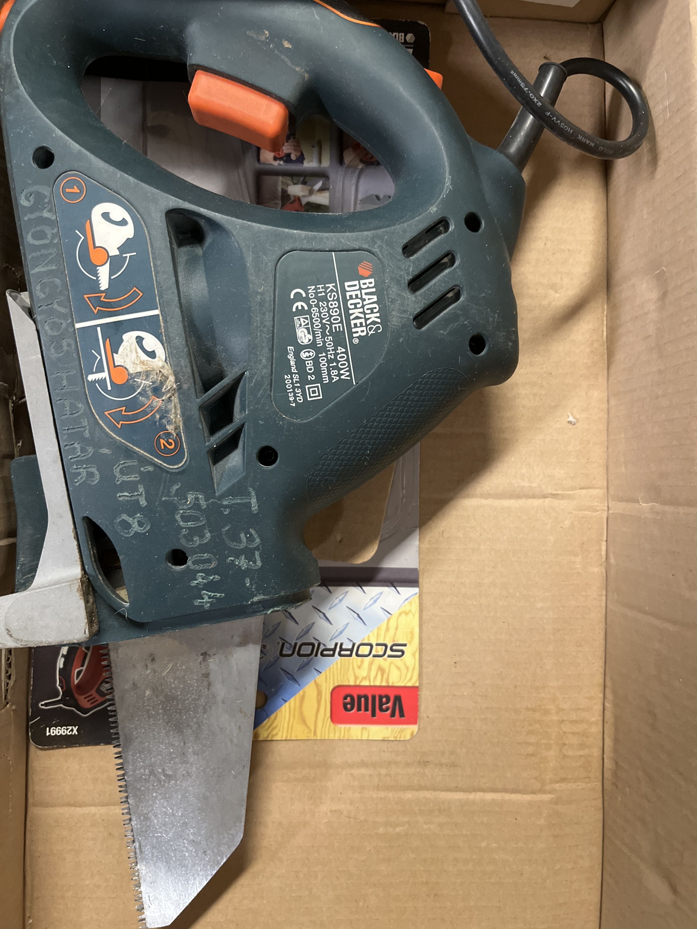 Black & Decker Skorpió fűrész - 1038BER termék fő termékképe