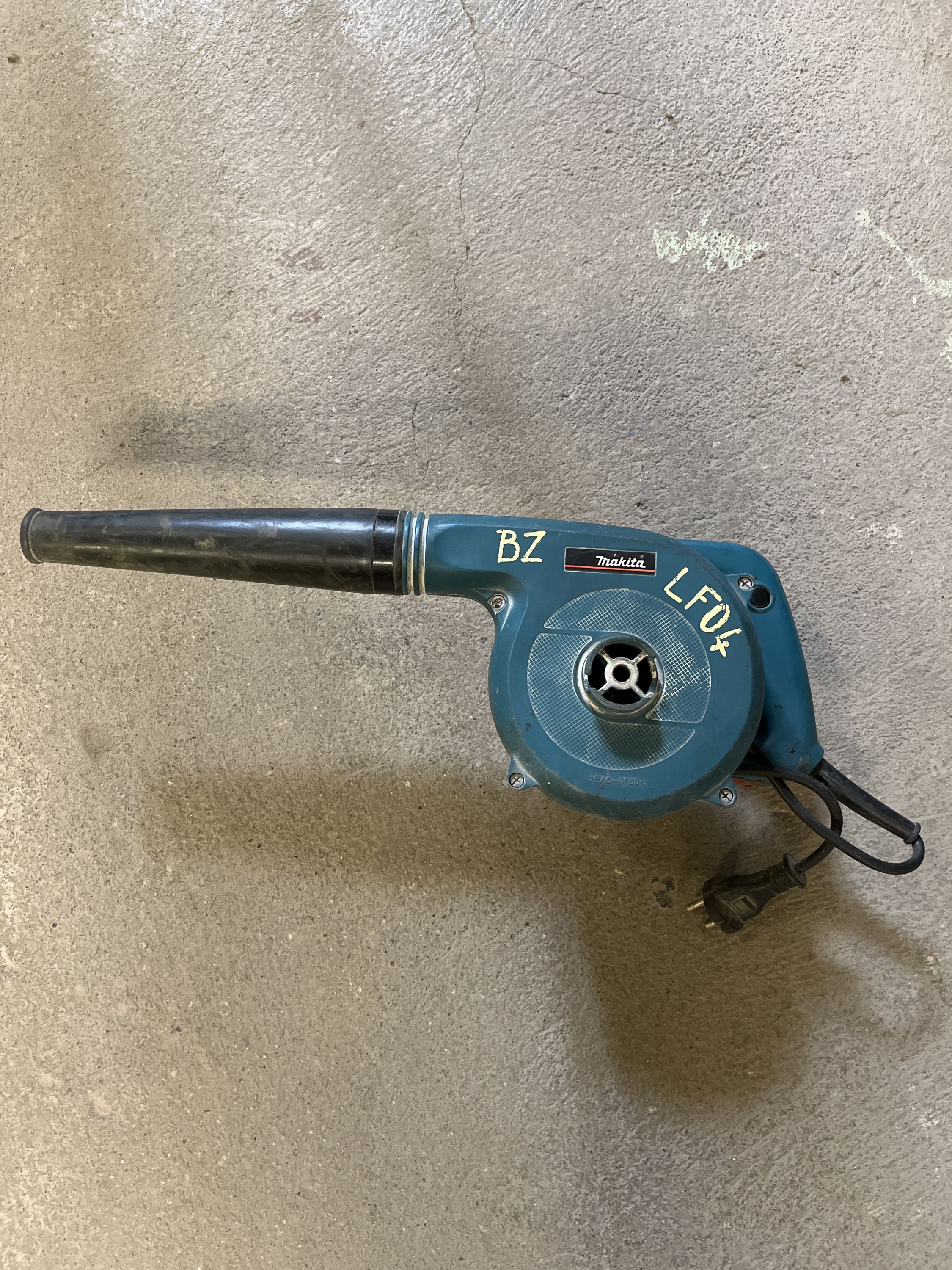 Makita UB1101 Lombfúvó - 2001BER termék fő termékképe