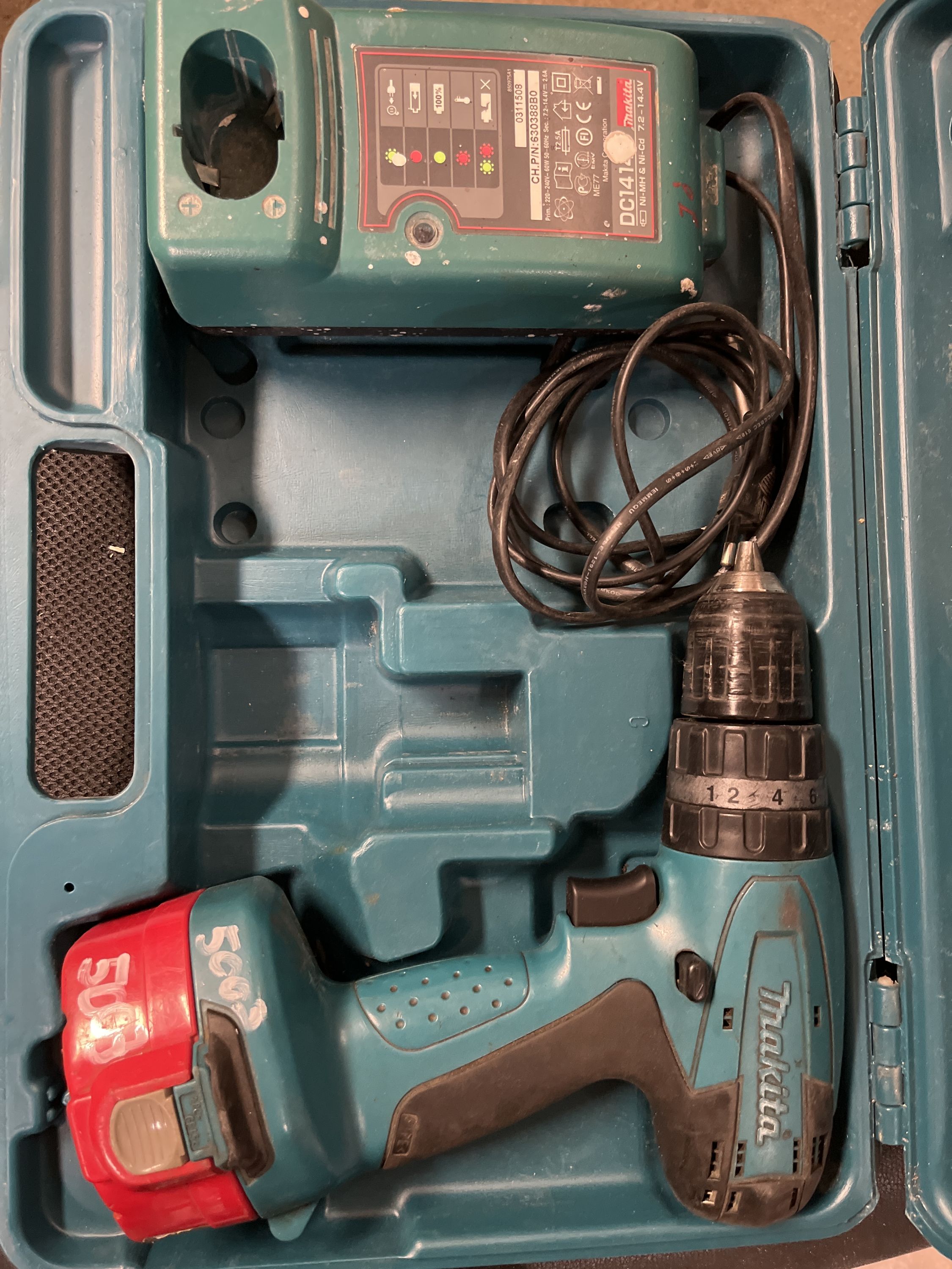 Makita Akkumulátoros csavarbehajtó  - 5003BER termék fő termékképe